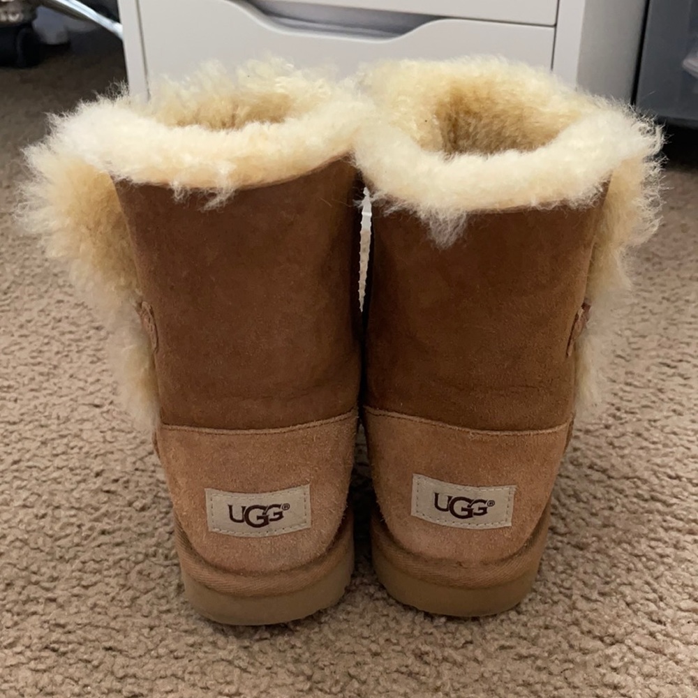 UGG BAILEY BUTTON BOOTS